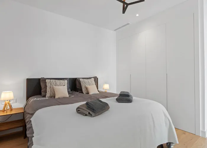 Mariposa * 马尔韦利亚