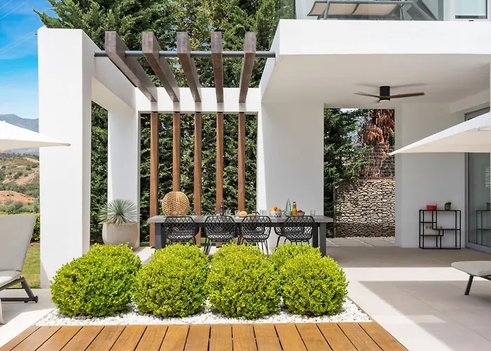 Mariposa * 马尔韦利亚